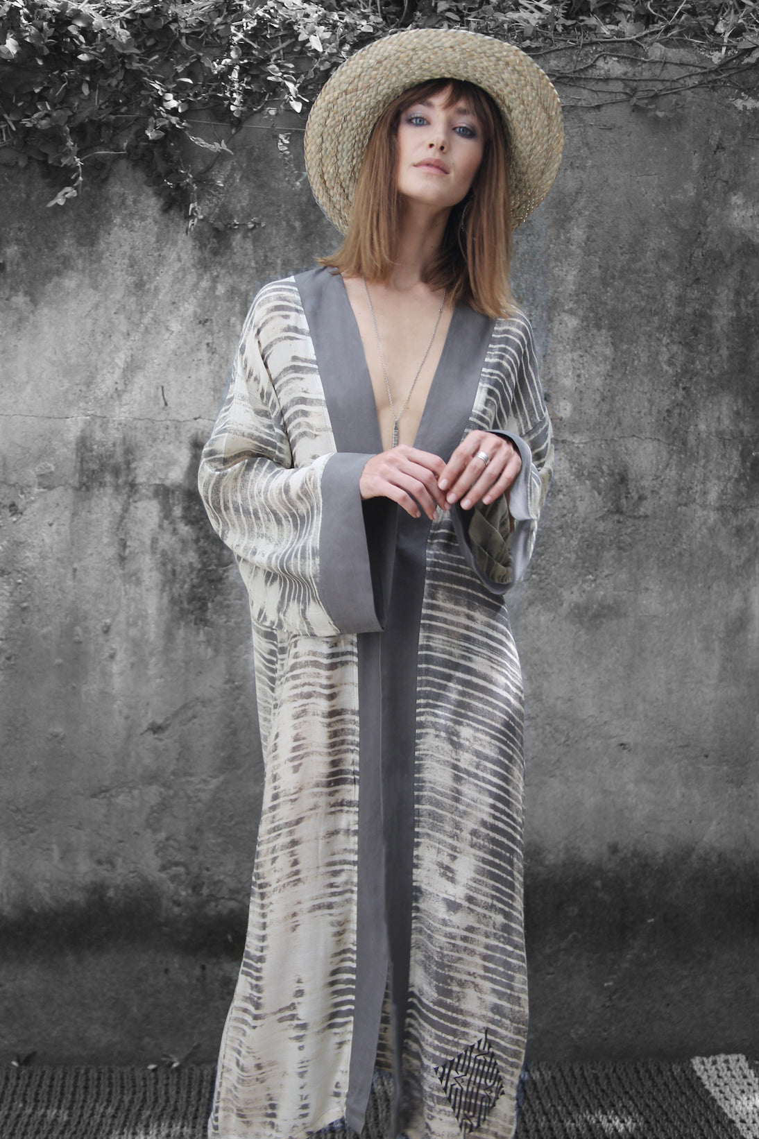 ULTRA THIN LONG ROBE - RO6